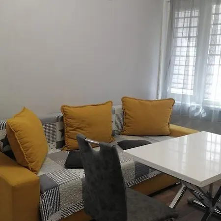 войвода Апартаменти *