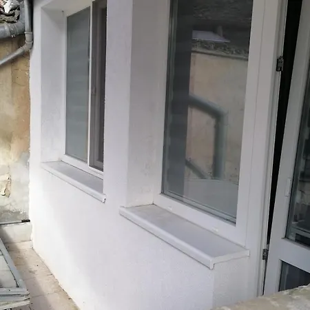 Апартаменти войвода Варна